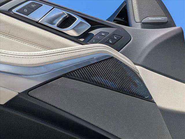 New 2026 BMW X5 M60i image 21