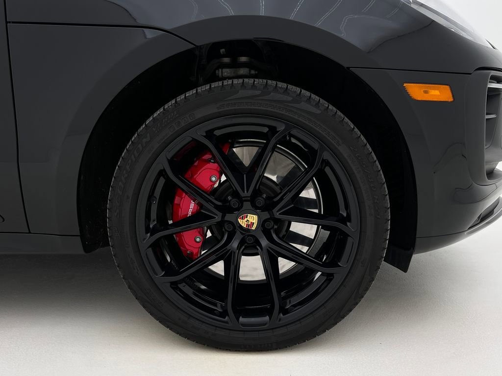 Used 2024 Porsche Macan GTS image 29