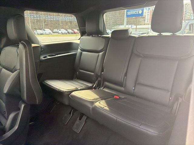 New 2026 Ford Expedition Platinum w/ Stealth Appearance Package image 13