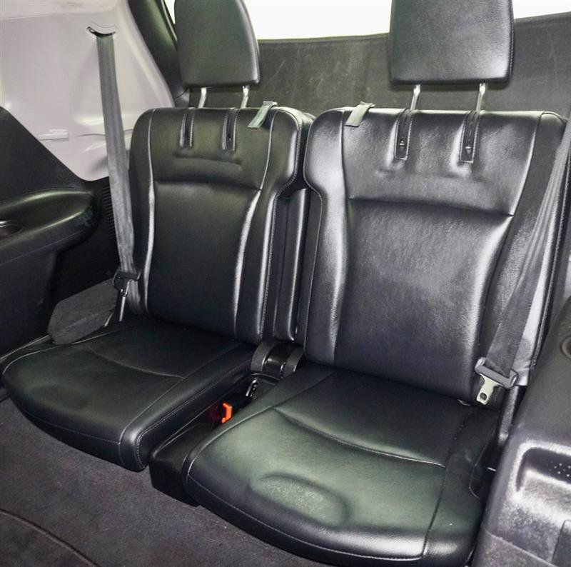 Used 2011 Toyota Highlander SE w/ Tow Pkg AWD/4WD image 6