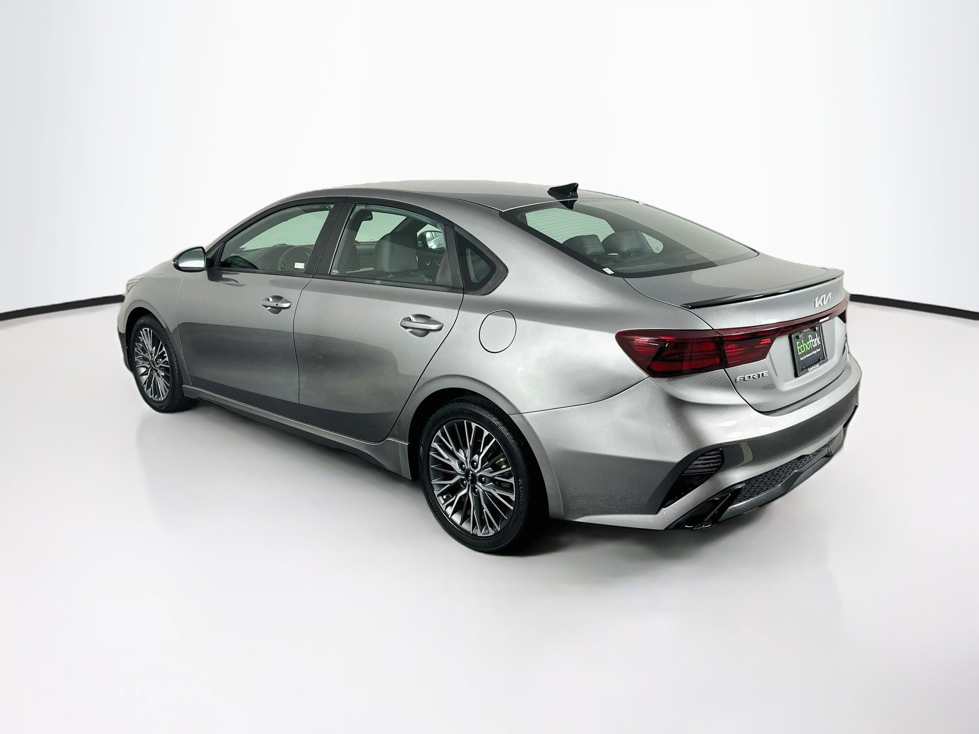 Used 2022 Kia Forte GT-Line FWD image 5
