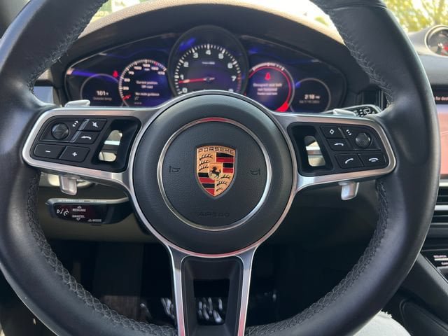 Used 2022 Porsche Cayenne Platinum Edition AWD/4WD image 21