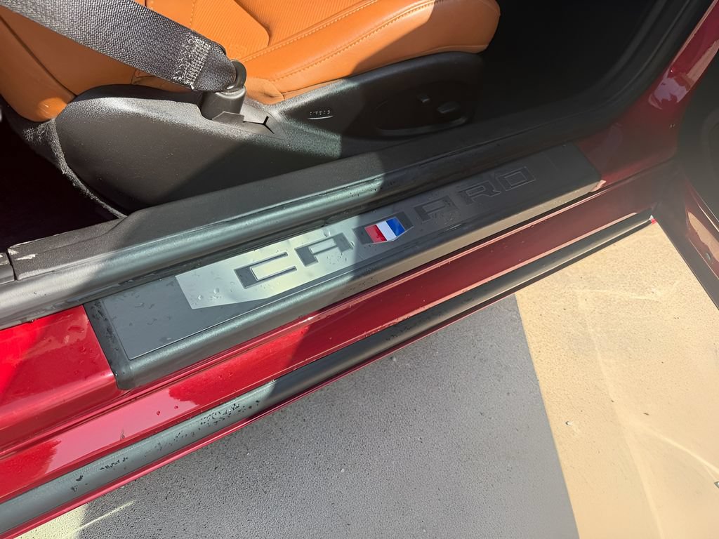 Used 2018 Chevrolet Camaro SS RWD image 32