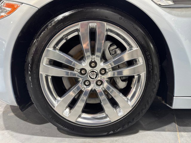 Used 2014 Jaguar XJ L Portfolio image 19
