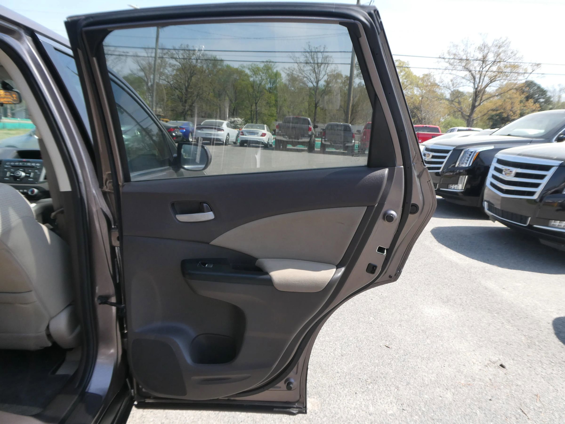 Used 2012 Honda CR-V EX image 26