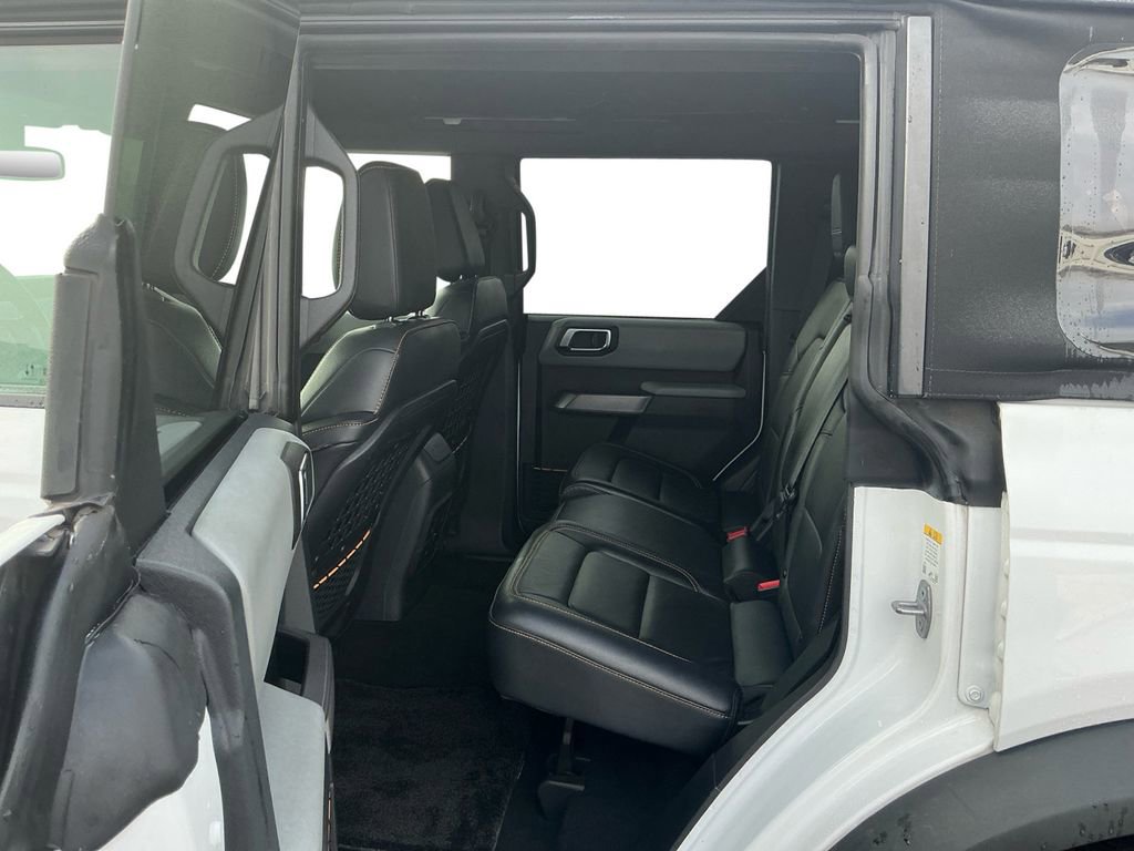 Used 2022 Ford Bronco Badlands image 21