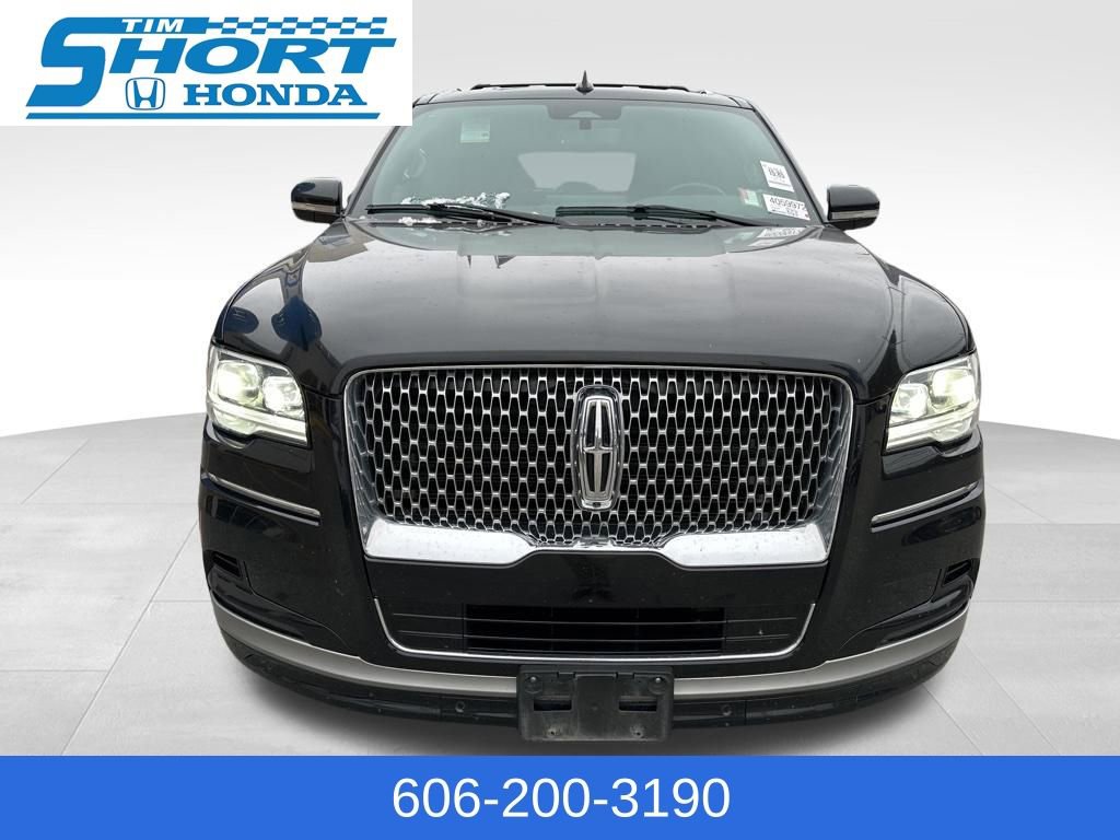 Used 2024 Lincoln Navigator L 4WD image 8