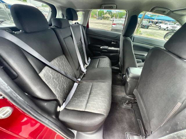 Used 2021 Mitsubishi Outlander Sport SE FWD image 26