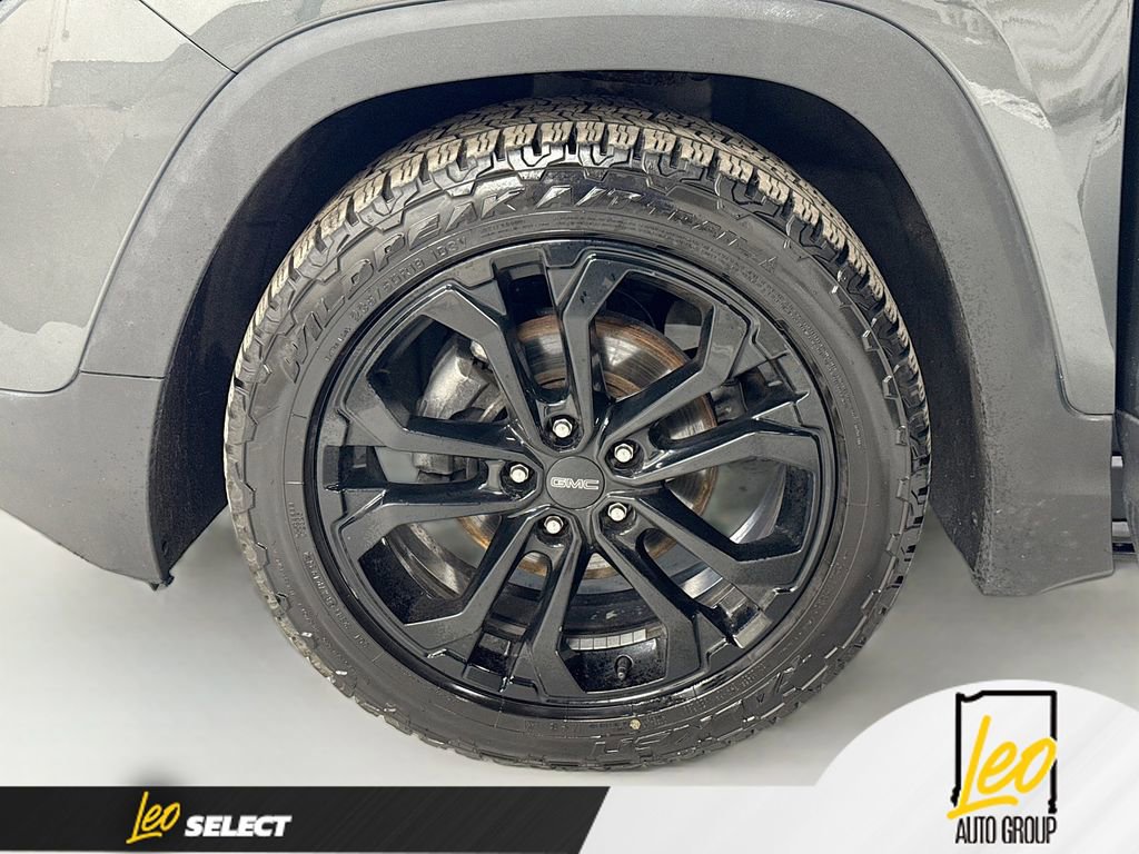 Used 2021 GMC Terrain SLE w/ Driver Convenience Package image 30