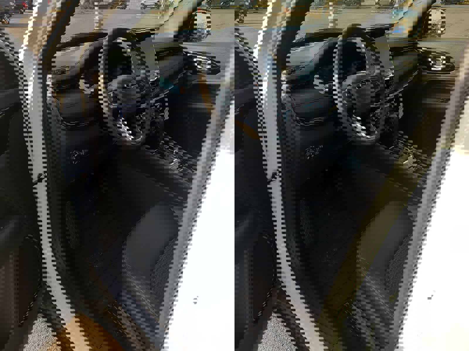 New 2026 Jeep Compass Latitude image 10