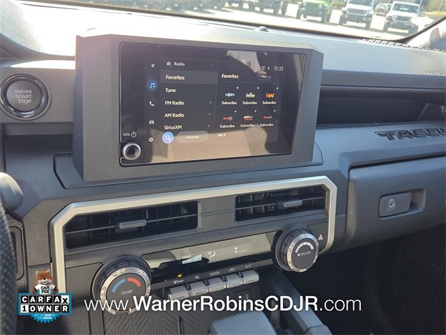 Used 2025 Toyota Tacoma SR image 18