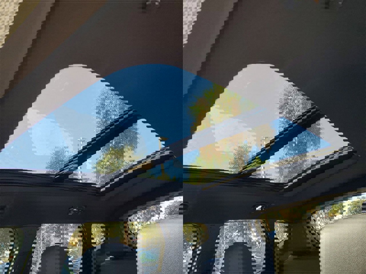 Used 2025 Chevrolet Blazer RS w/ Driver Confidence II Package image 33