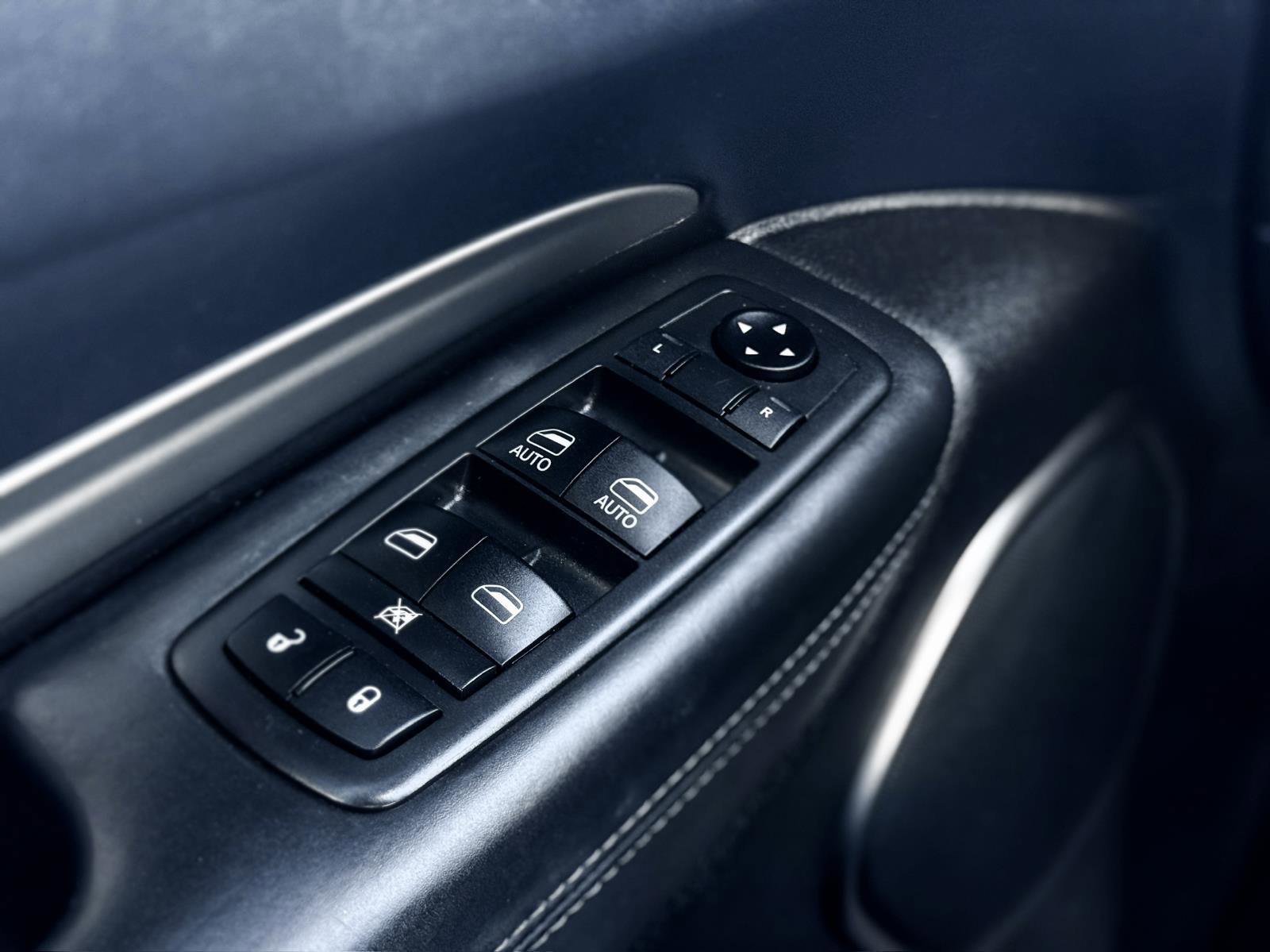 Used 2019 Dodge Durango Citadel RWD image 16