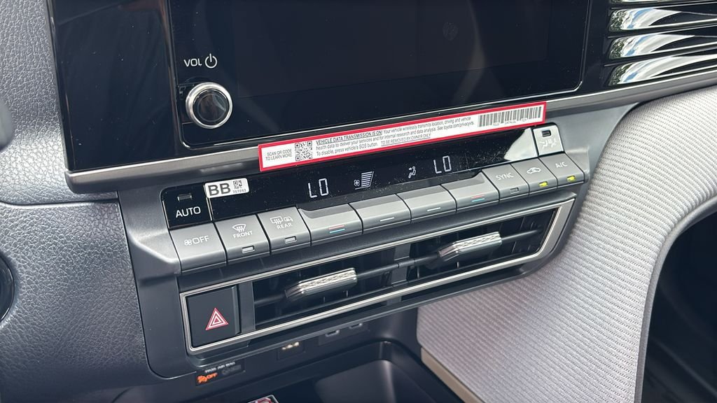 New 2026 Toyota Camry SE FWD image 18