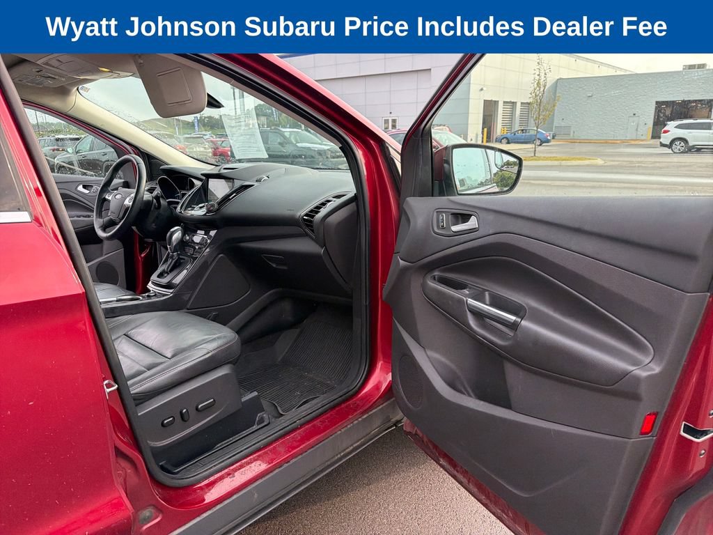 Used 2016 Ford Escape Titanium FWD image 41