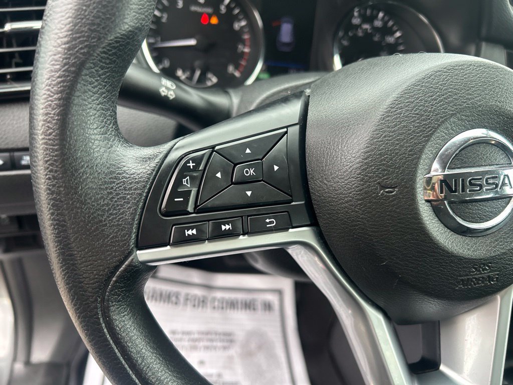 Used 2018 Nissan Rogue S AWD/4WD image 26