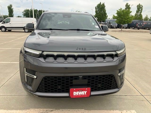 New 2026 Jeep Grand Wagoneer Limited w/ Convenience Group I AWD/4WD image 2