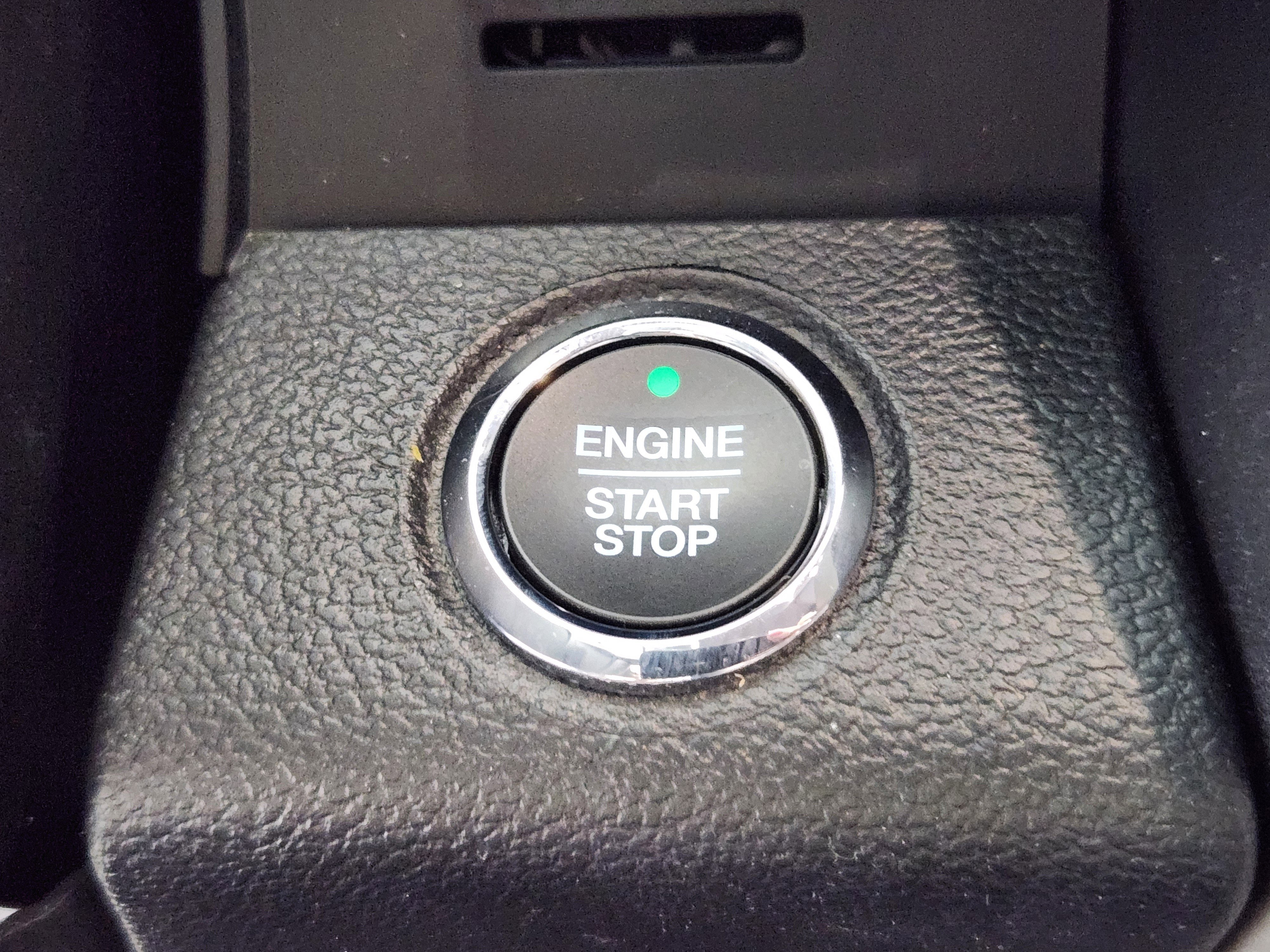 Used 2019 Ford F150 Lariat w/ Equipment Group 502A Luxury AWD/4WD image 26