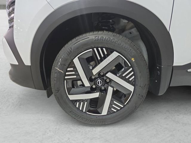 New 2026 Nissan Kicks SV image 23