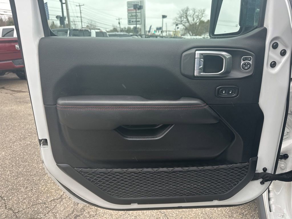 Used 2022 Jeep Wrangler Rubicon w/ Steel Bumper Group image 15