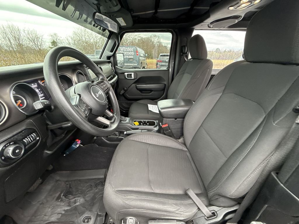 Used 2020 Jeep Wrangler Sport image 15