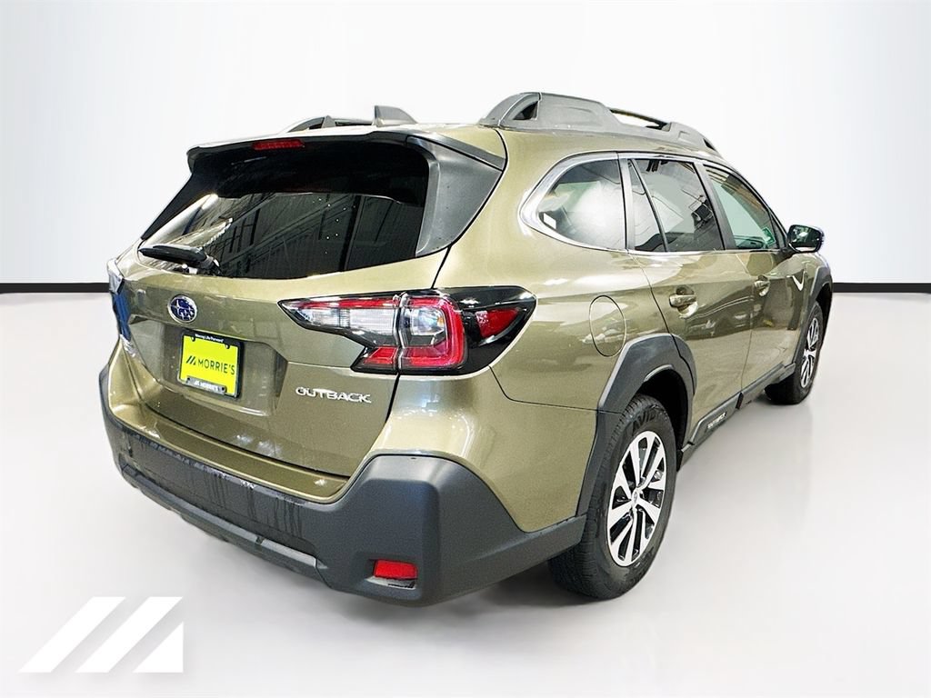 Used 2024 Subaru Outback Premium AWD/4WD image 5