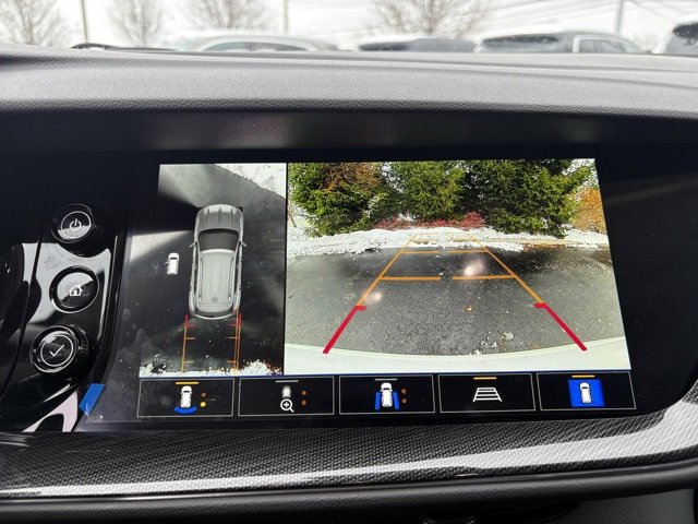 Used 2023 Buick Envision Essence w/ Technology Package I image 38