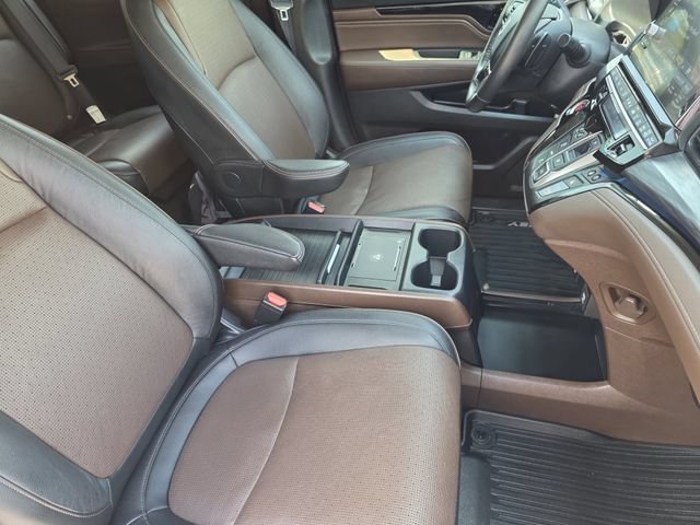 Used 2025 Honda Odyssey Elite image 13