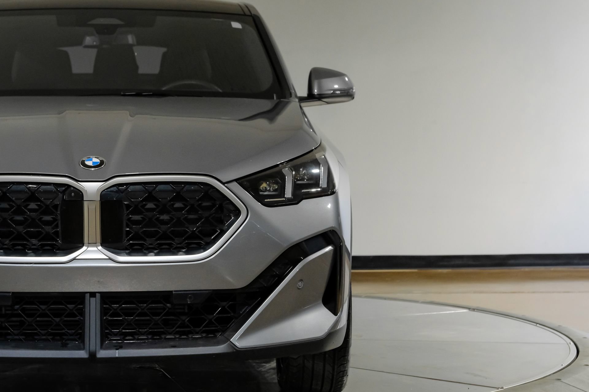 Used 2025 BMW X2 xDrive28i image 49