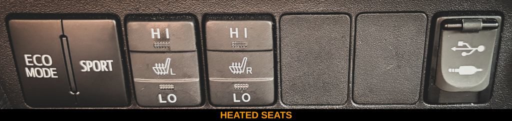 Used 2017 Toyota RAV4 Limited w/ All Weather Liner Package AWD/4WD image 6