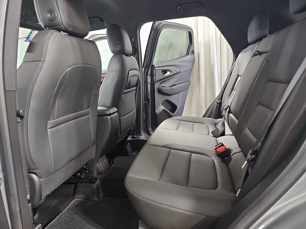 Certified 2024 Chevrolet TrailBlazer RS w/ Convenience Package AWD/4WD image 18