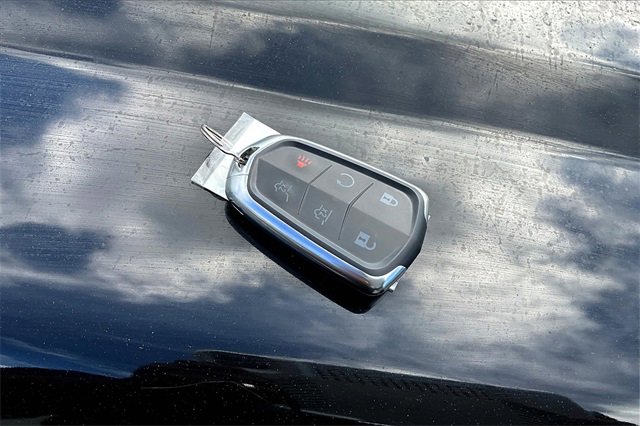 Used 2015 Cadillac Escalade Premium image 9