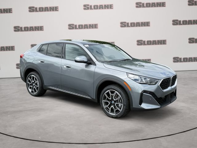 New 2026 BMW X2 xDrive28i w/ Technology Package AWD/4WD image 7
