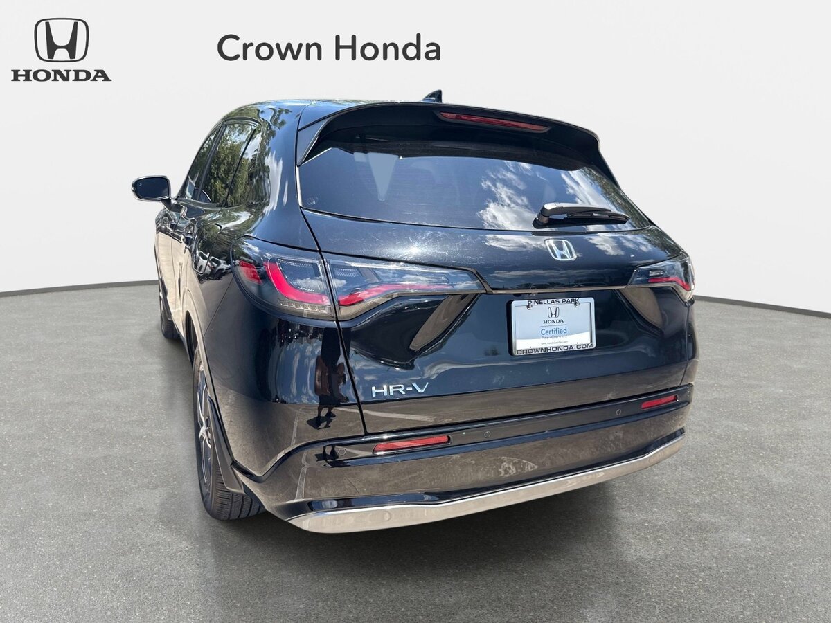 Used 2024 Honda HR-V EX-L image 8
