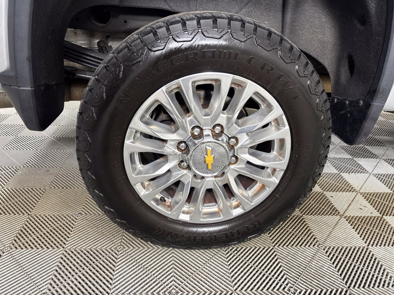Used 2023 Chevrolet Silverado 2500 High Country w/ Z71 Off-Road Package AWD/4WD image 31