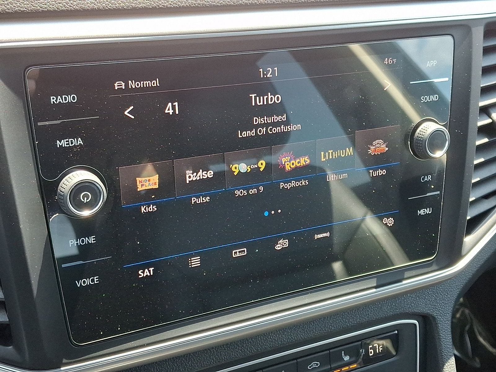 Used 2019 Volkswagen Atlas SE AWD/4WD image 17