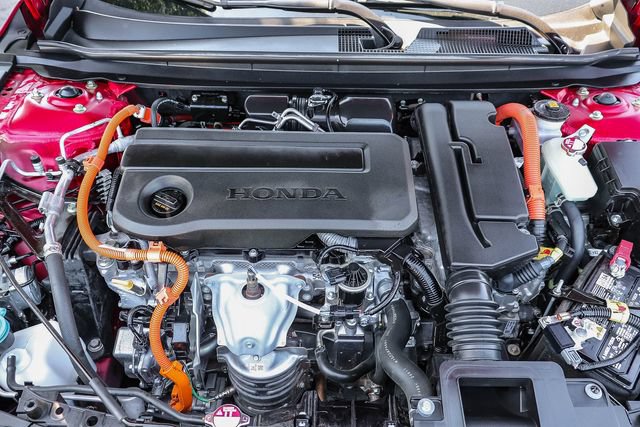 Used 2025 Honda Accord Sport image 30