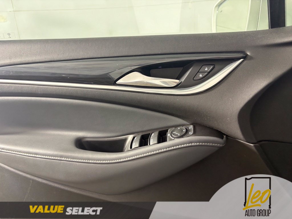 Used 2019 Buick Enclave Essence FWD image 15