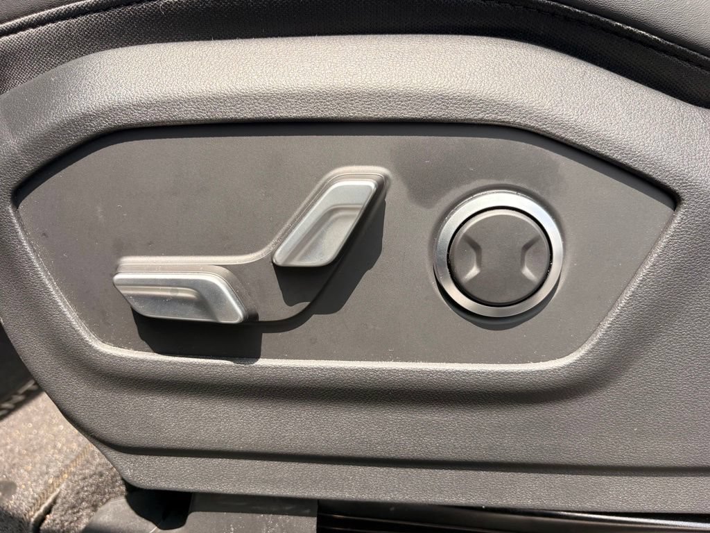 New 2026 Hyundai Santa Fe XRT AWD/4WD image 11