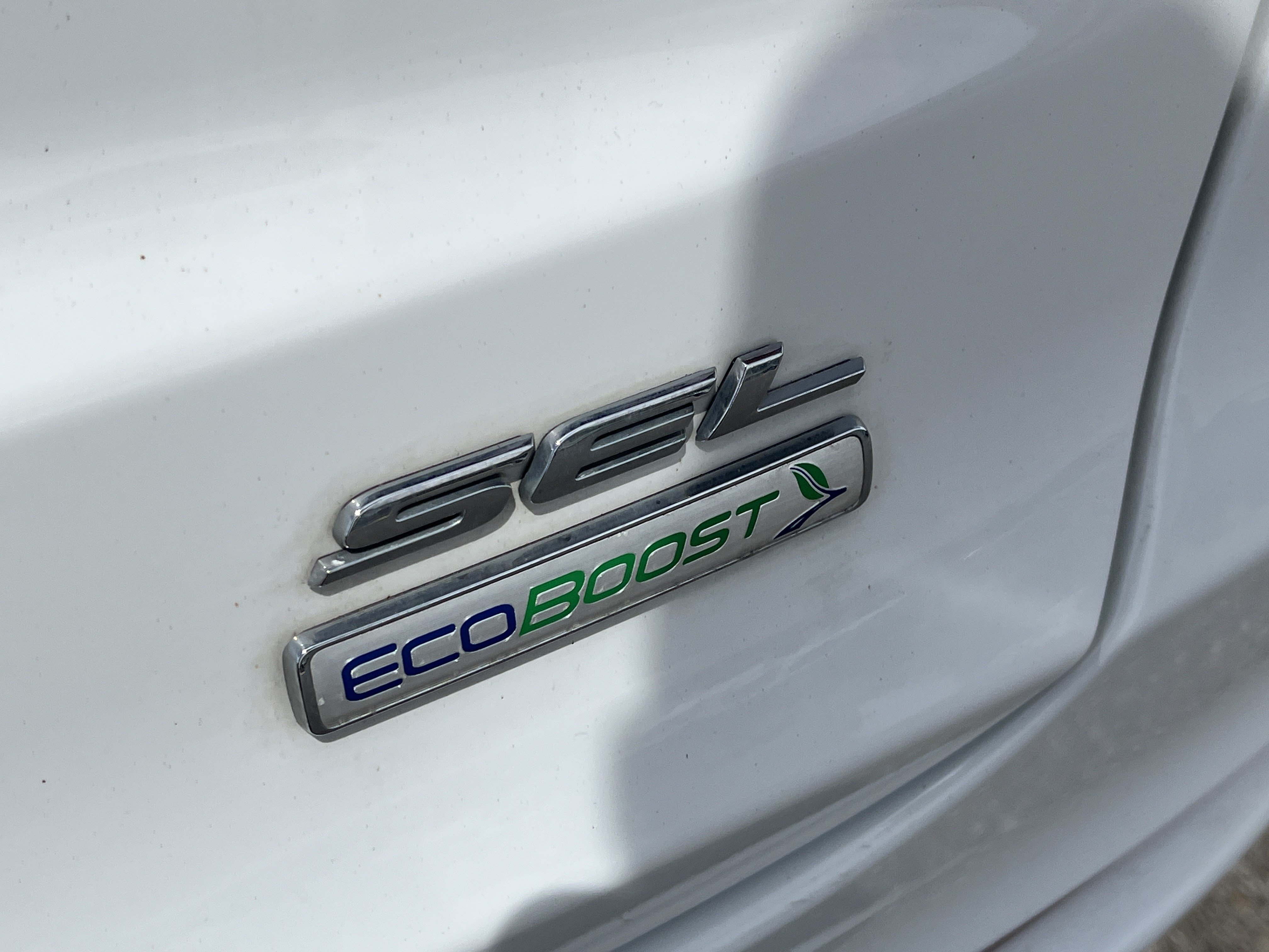 Used 2019 Ford Fusion SEL FWD image 27