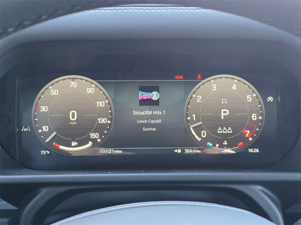 New 2025 Land Rover Defender 90 X-Dynamic SE image 12