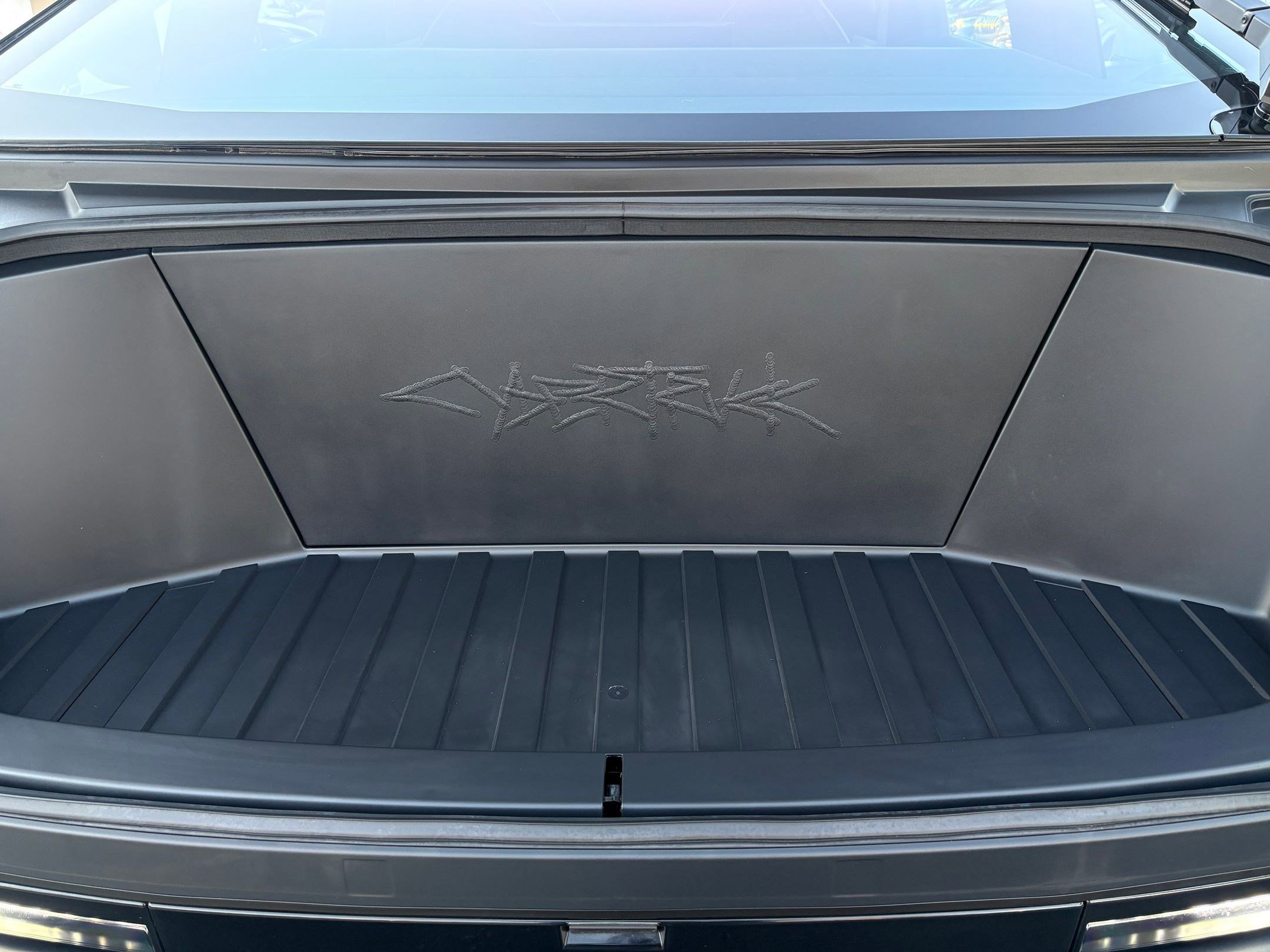 Used 2024 Tesla Cybertruck Cyberbeast image 28