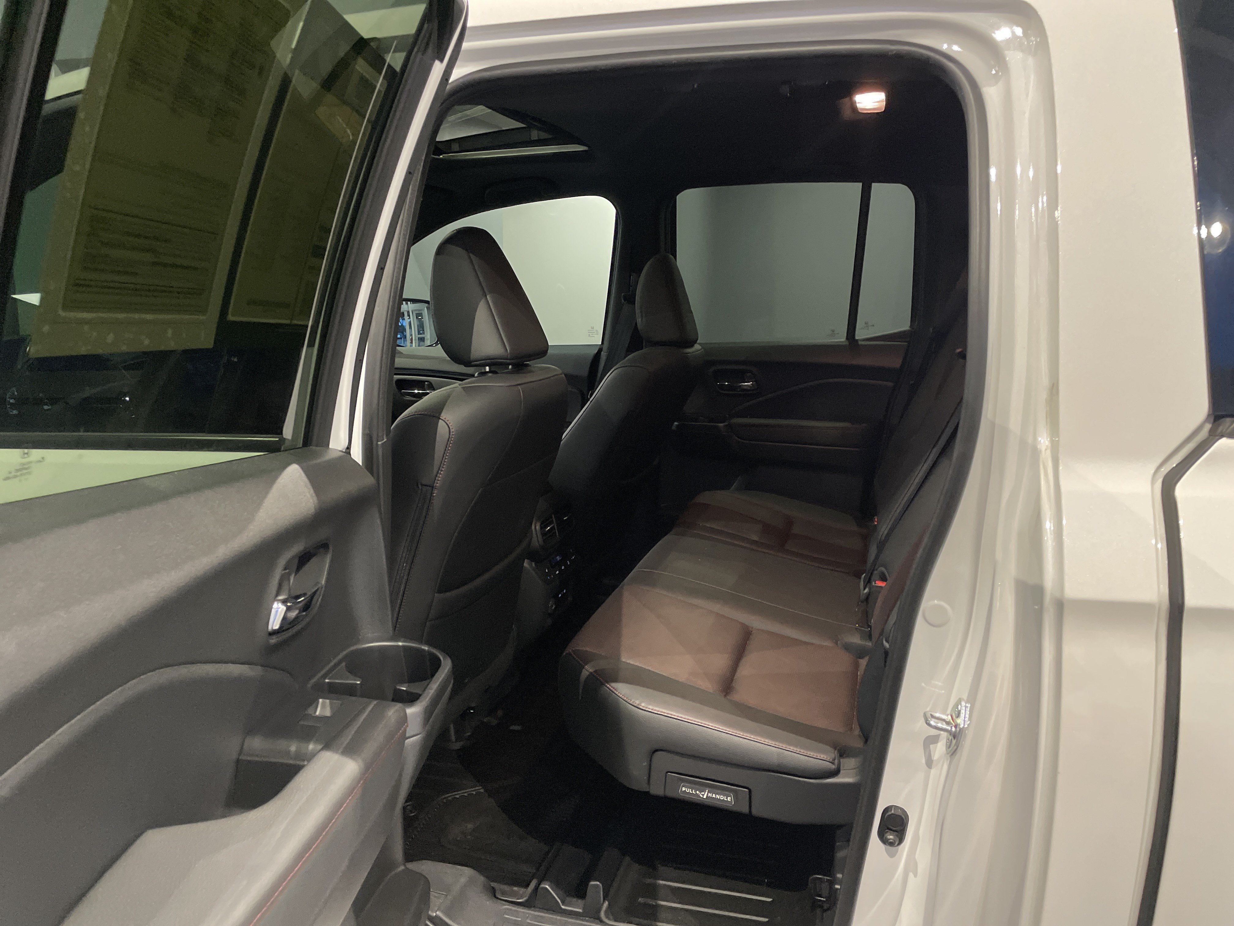 Used 2025 Honda Ridgeline Black Edition image 37