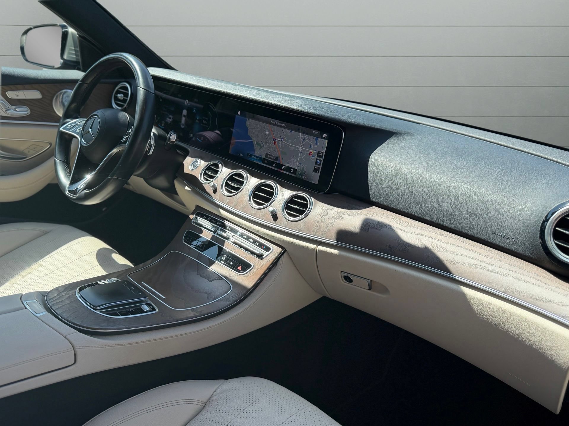 Used 2021 Mercedes-Benz E 350 Sedan image 30