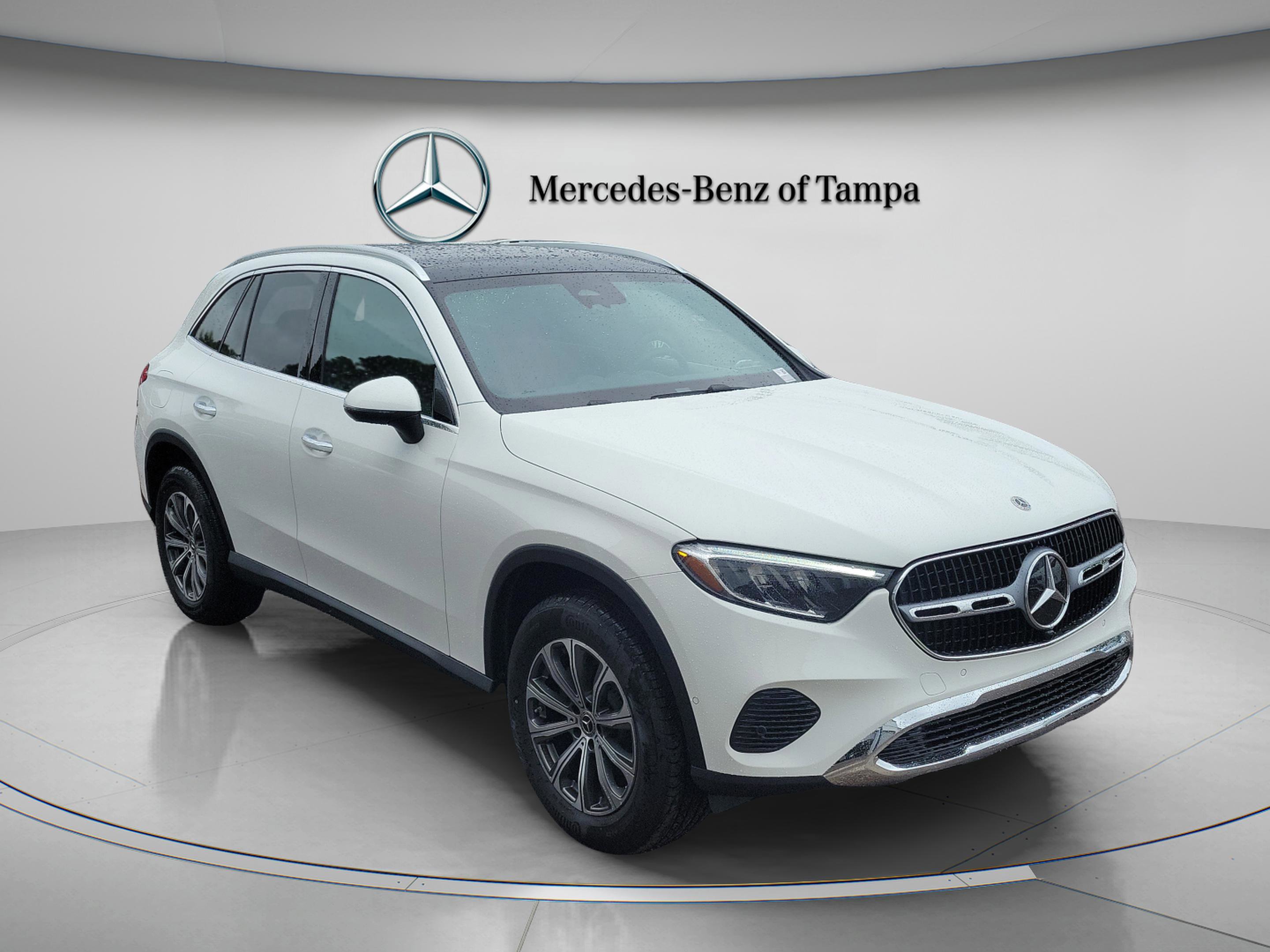 Certified 2026 Mercedes-Benz GLC 300 image 4