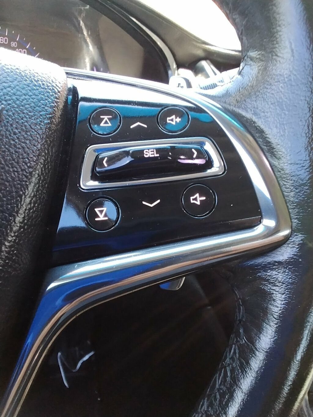 Used 2014 Cadillac CTS Luxury RWD image 16