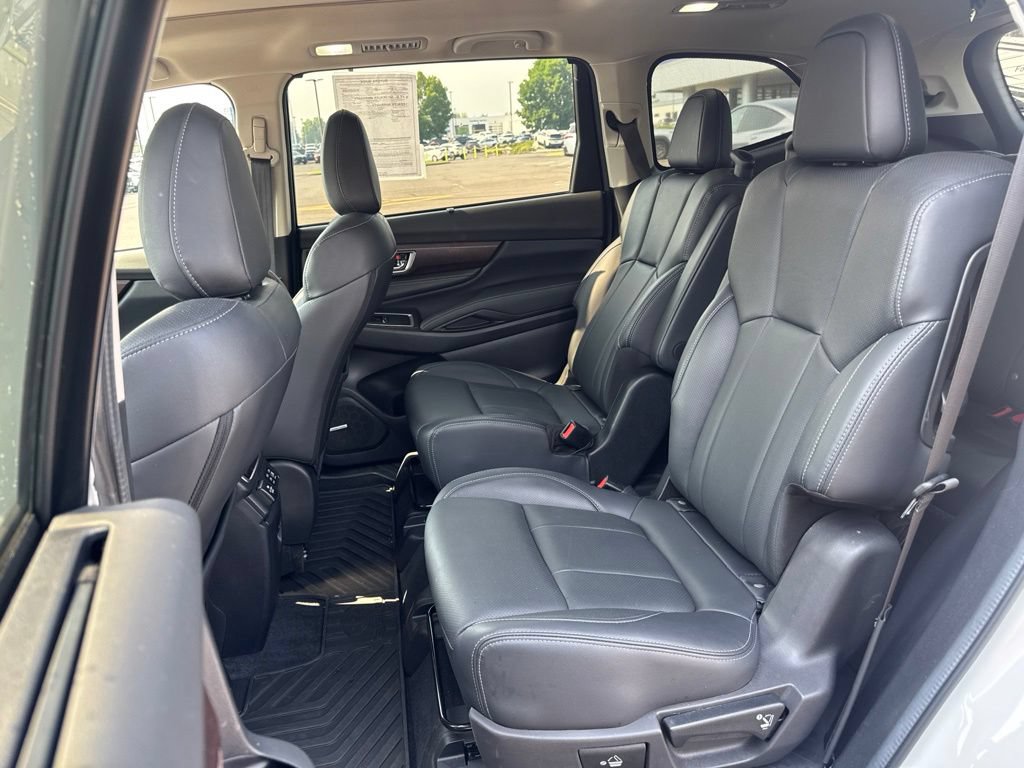 Used 2024 Subaru Ascent Touring AWD/4WD image 11