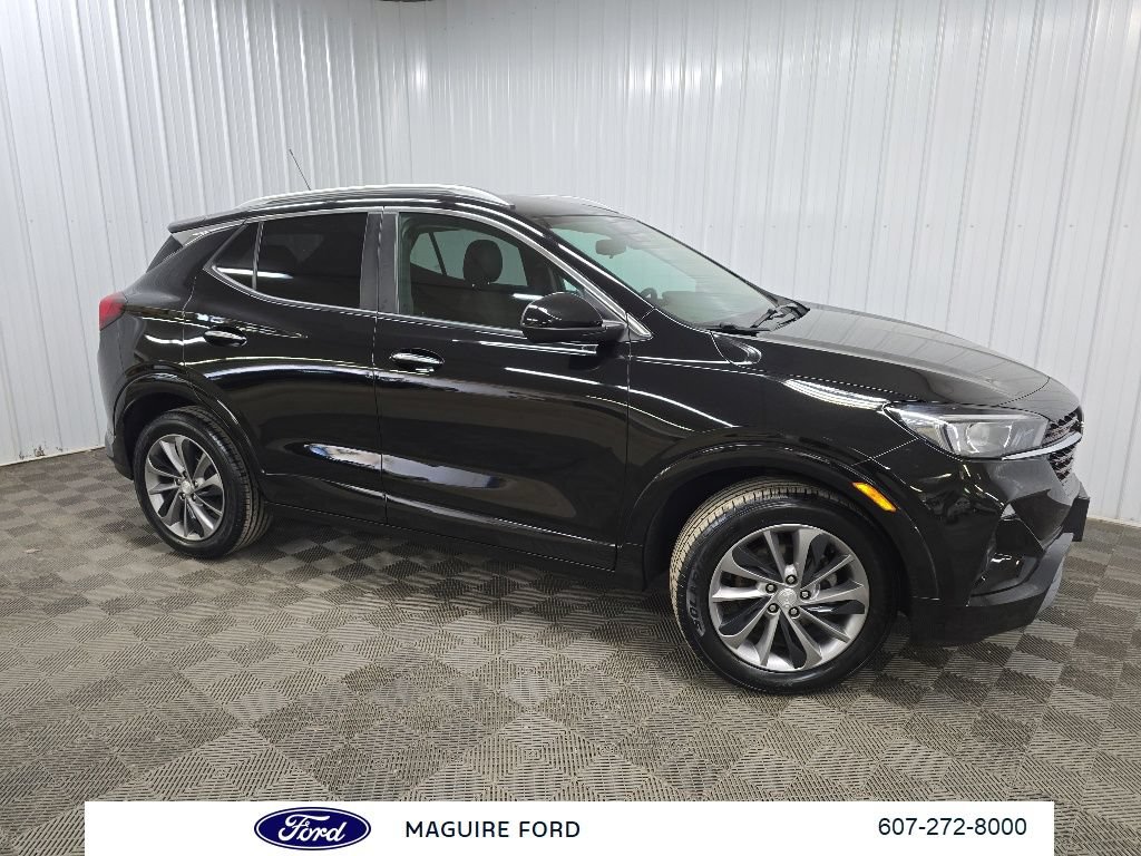Used 2023 Buick Encore GX Select w/ Sport Touring Package AWD/4WD image 1