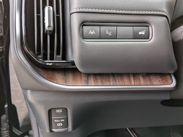 New 2026 Nissan Armada Platinum Reserve image 17