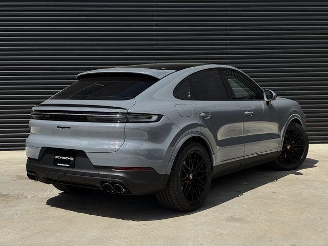 Certified 2026 Porsche Cayenne Coupe AWD/4WD image 7
